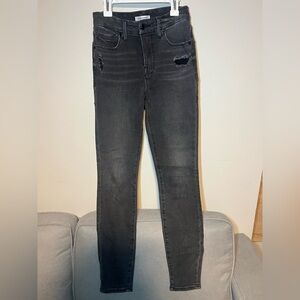 Good American Women’s Charcoal Skinny Jeans